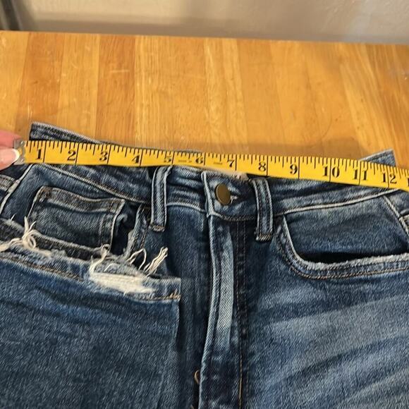 Flying Monkey Women’s Size 26 High Rise Straight Leg Distressed Mid Wash Jeans - Picture 10 of 10